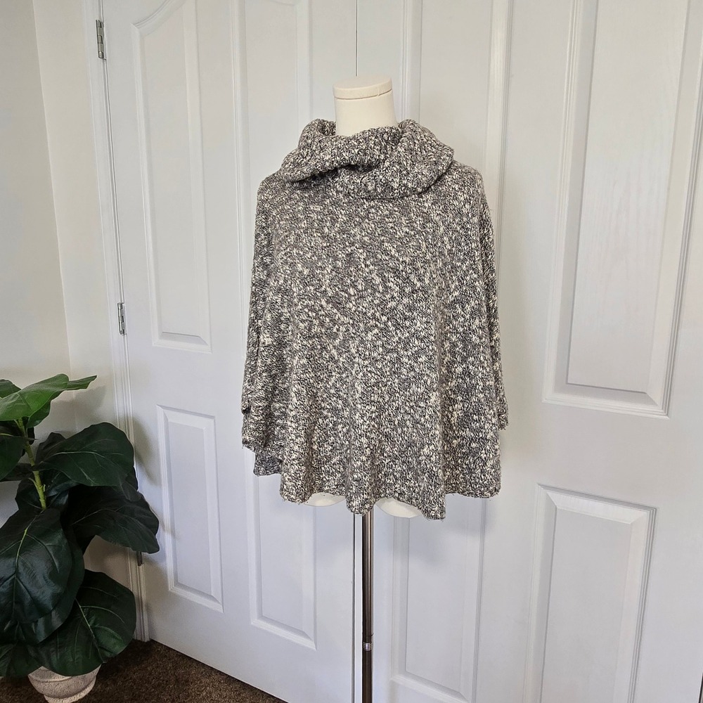 Chaps Poncho Women S/M Grey Marled Cowl Neck Knit Cape Pullover Sweater